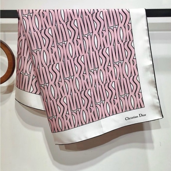 Dior Accessories - Christian Dior VIP / GWP Shawl Scarf – Light Pink